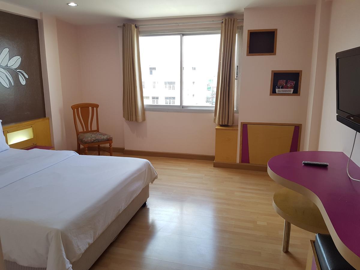 K.S.Pavilion Hotel Nakhonratchasima Екстериор снимка