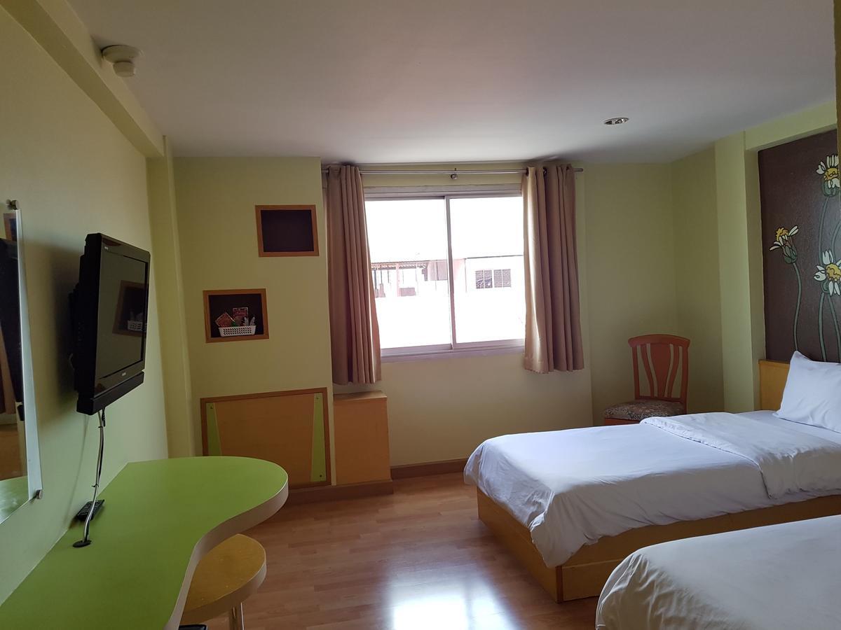 K.S.Pavilion Hotel Nakhonratchasima Екстериор снимка