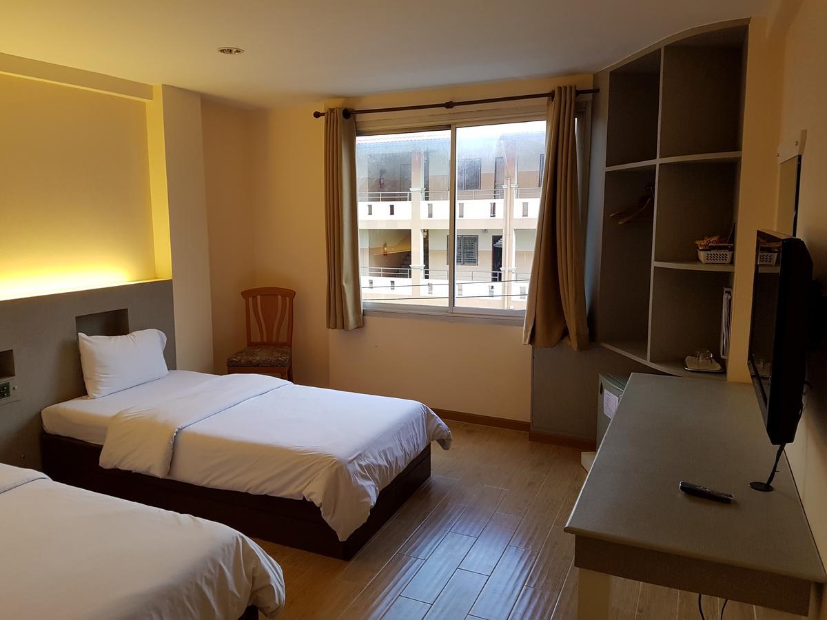 K.S.Pavilion Hotel Nakhonratchasima Екстериор снимка